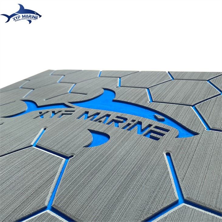 Tappetino per pavimentazione marina con taglio CNC